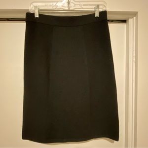 Sweater pencil skirt black